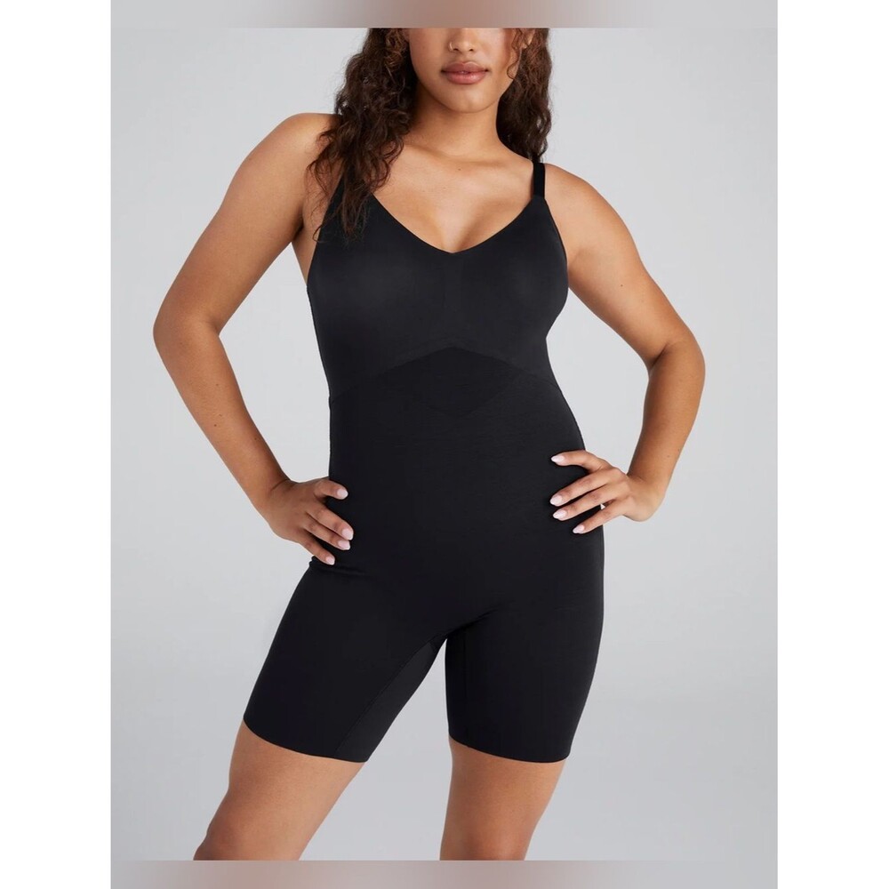 NWT Honeylove Mid-Thigh Bodysuit Classic in Vamp Black